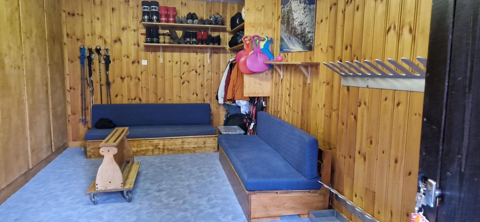 Le Chalet Pointu De Capucine 圣莫里斯堡 外观 照片